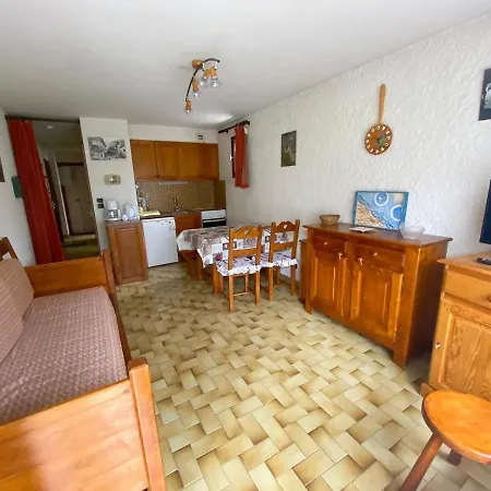 Spacieux Avec Balcon Et Garage, Proche Du Bossonnet Et Pistes De - Fr-1-459-88 * La Clusaz